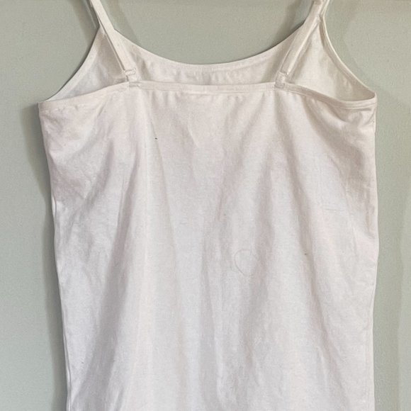 white singlet - Picture 2 of 2